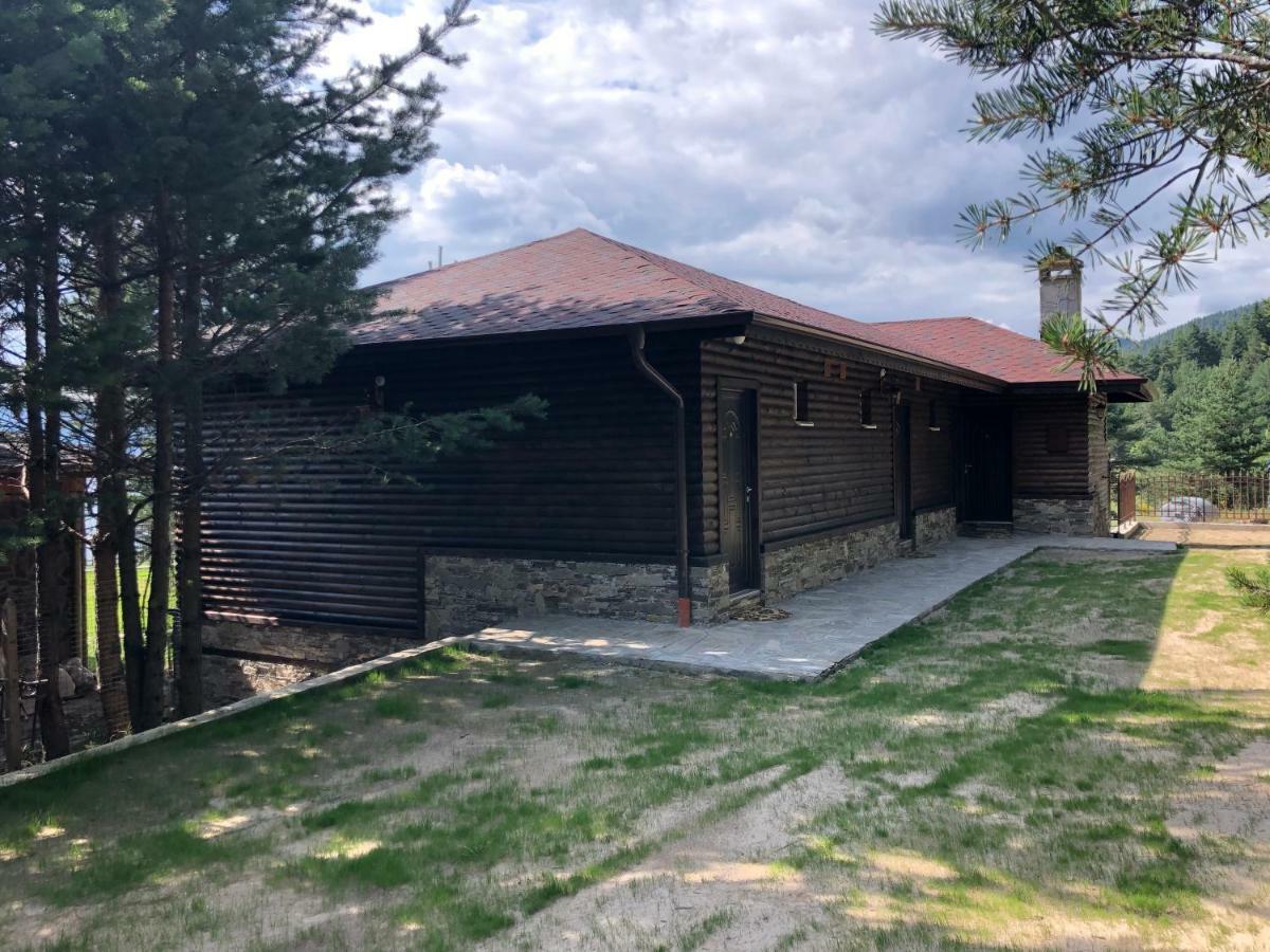 Villa Sunrise Dospat Exterior foto